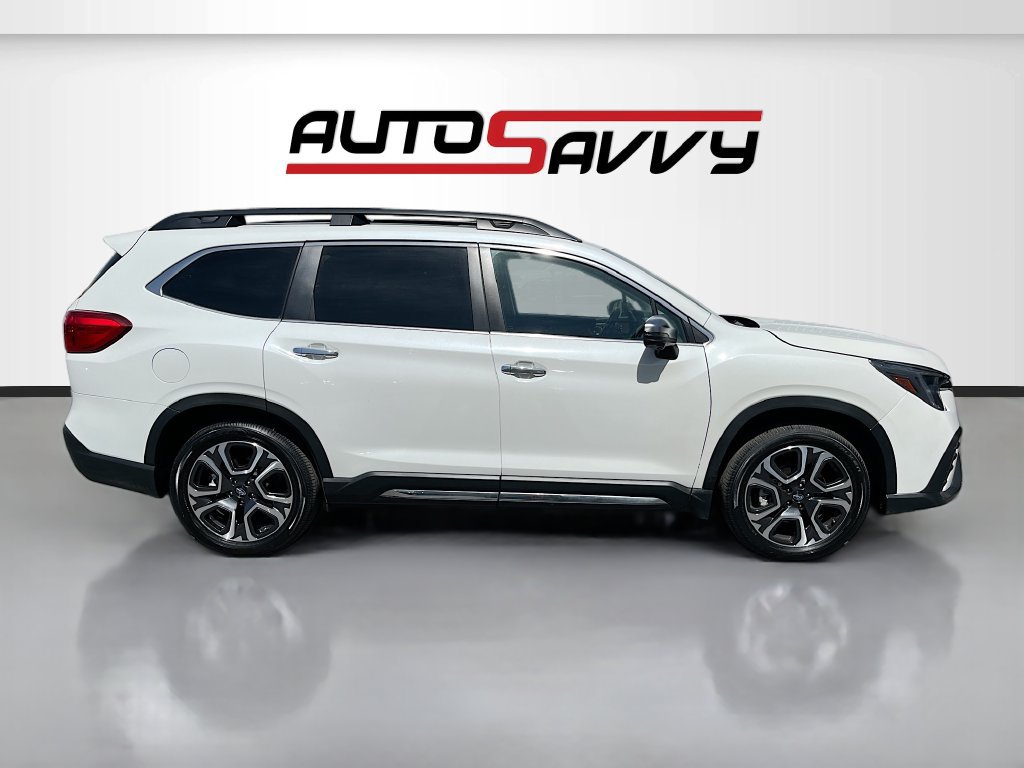 Used 2023 Subaru Ascent Touring AWD/4WD image 8