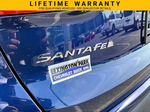 Used 2022 Hyundai Santa Fe SEL w/ Convenience + Premium Package AWD/4WD image 8