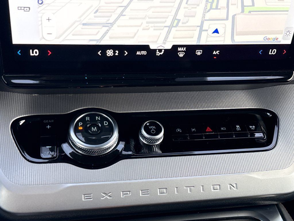Certified 2025 Ford Expedition Active RWD image 24
