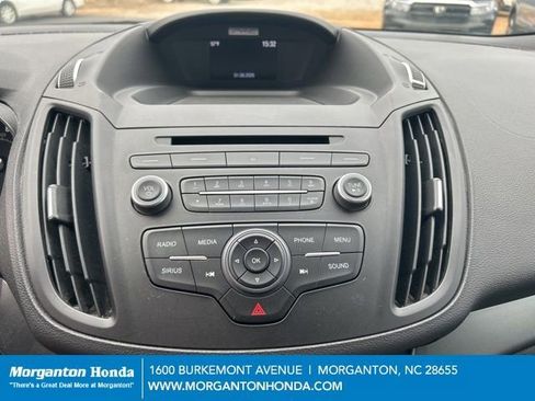 Used 2017 Ford Escape SE image 20