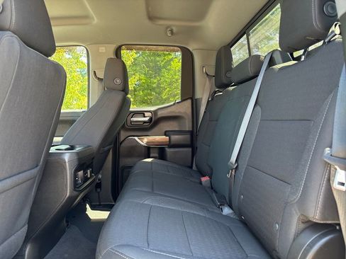 Used 2022 Chevrolet Silverado 1500 RST w/ Redline Edition AWD/4WD image 26