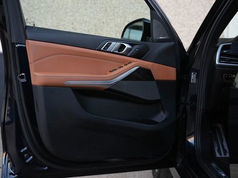 Used 2021 BMW X5 sDrive40i w/ M Sport Package image 20