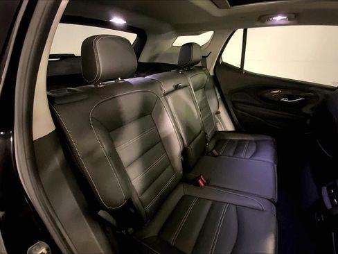 Used 2023 GMC Terrain Denali w/ Denali Premium Package image 23