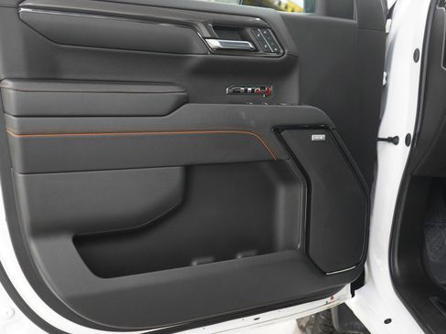 Used 2024 GMC Sierra 1500 AT4 AWD/4WD image 19