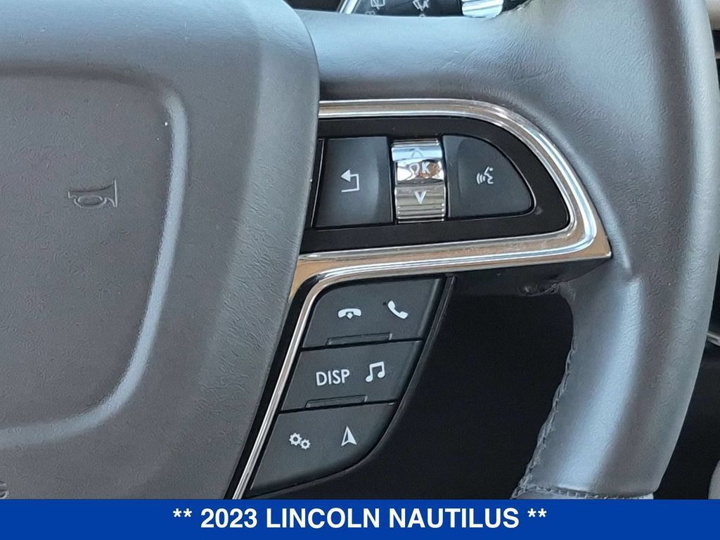 Used 2023 Lincoln Nautilus Reserve w/ Cargo Utility Package AWD/4WD image 21