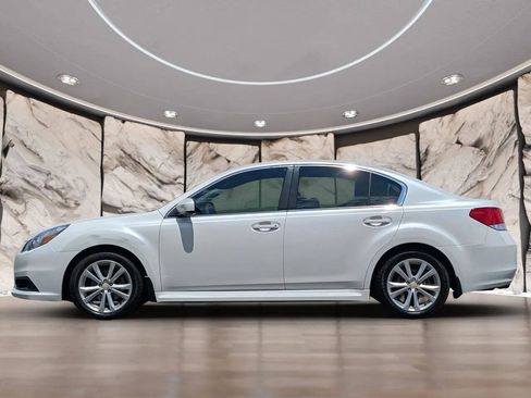 Used 2013 Subaru Legacy 2.5i Premium w/ All-Weather Pkg + Moonroof AWD/4WD image 4