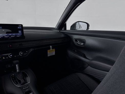 New 2026 Honda HR-V Sport image 27