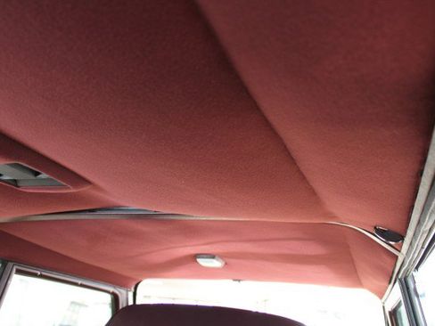 Used 1989 Jeep Grand Wagoneer image 85