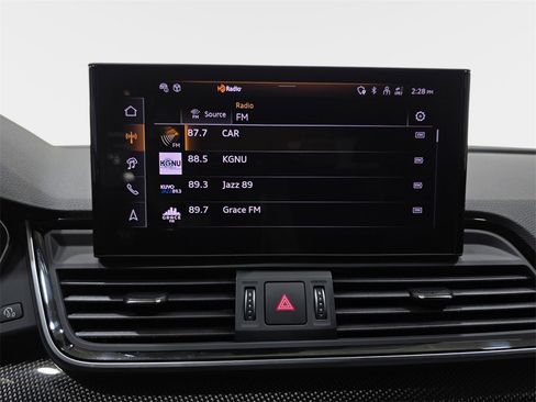 New 2025 Audi SQ5 Prestige image 21