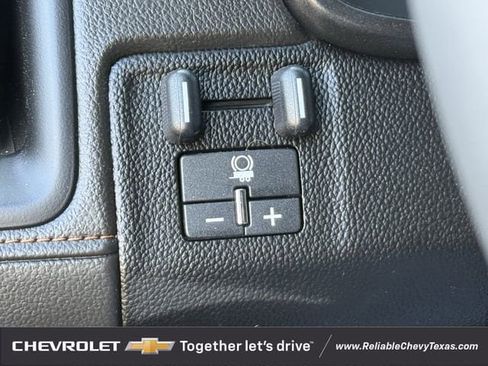 Used 2022 GMC Canyon AT4 w/ Trailering Package image 26