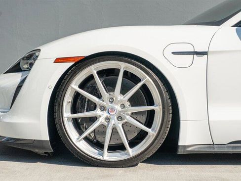 Used 2020 Porsche Taycan Turbo S image 20