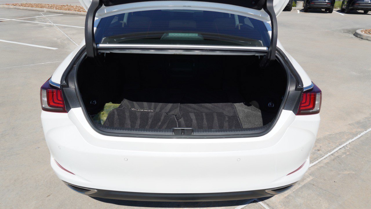 Used 2019 Lexus ES 350 w/ Premium Package FWD image 37