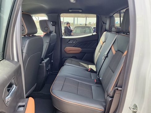 New 2026 GMC Canyon AT4 image 44