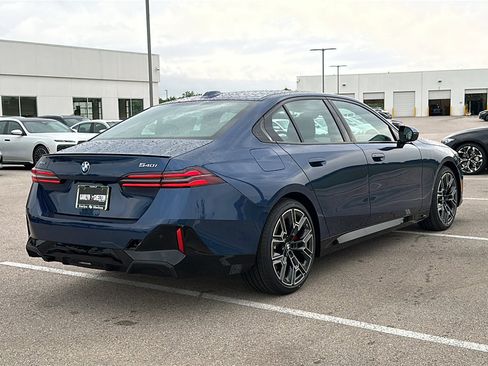 New 2027 BMW 540i xDrive AWD/4WD image 8