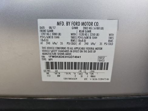 Used 2017 Ford Explorer XLT image 38