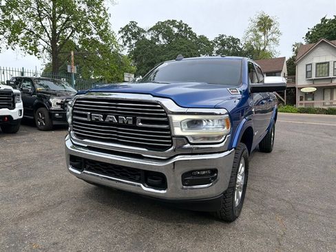 Used 2019 RAM 2500 Laramie AWD/4WD image 3