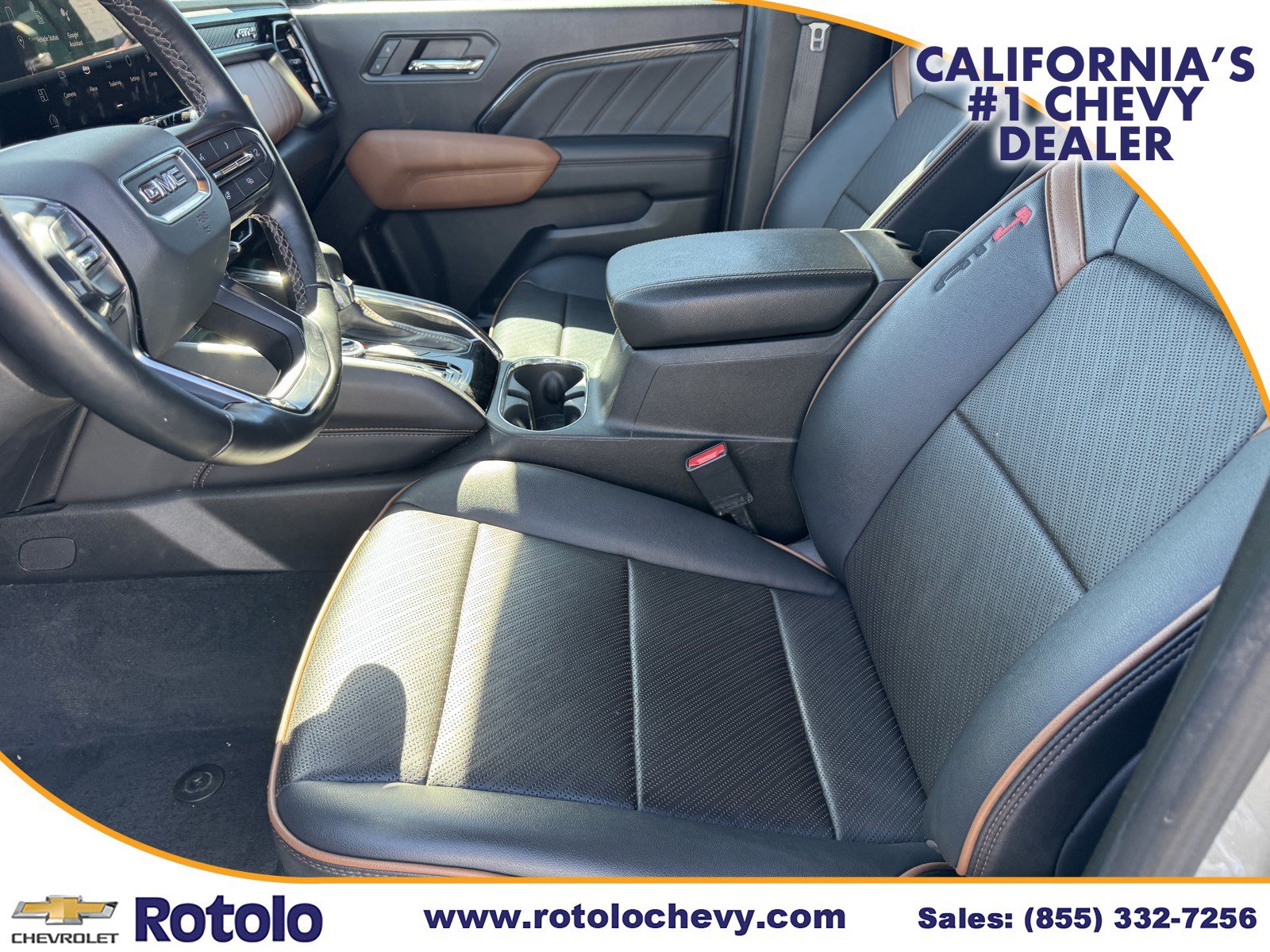 Used 2024 GMC Canyon AT4 w/ AT4 Premium Package AWD/4WD image 17