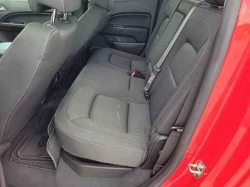 Used 2019 GMC Canyon SLE AWD/4WD image 13