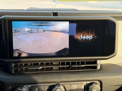 New 2026 Jeep Gladiator Sport image 16