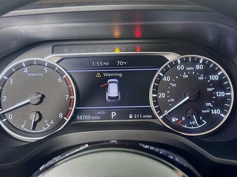 Used 2021 Nissan Rogue SV AWD/4WD image 12