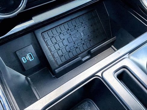 Used 2023 Ford F150 Lariat w/ Equipment Group 502A High image 25