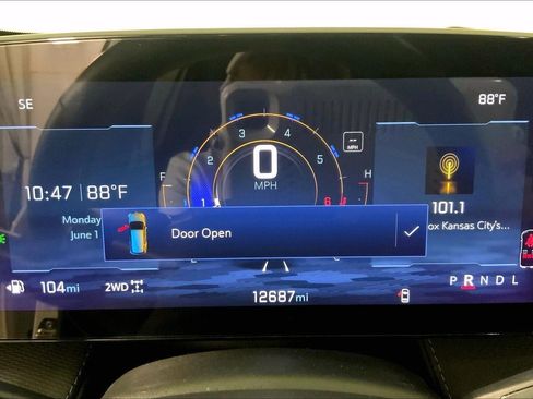 Used 2026 Chevrolet Equinox LT AWD/4WD image 22