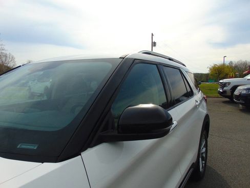 Used 2021 Ford Explorer Limited image 66