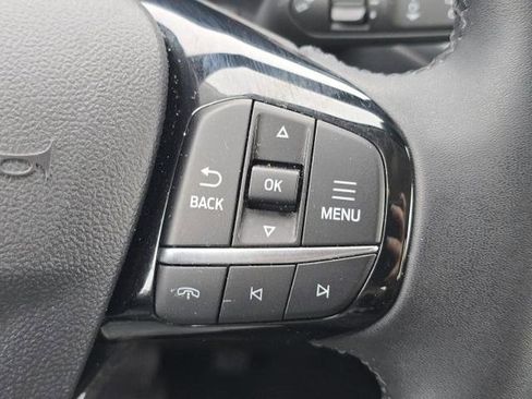 Certified 2025 Ford Escape SE w/ PHEV Premium Package FWD image 18