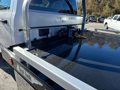 New 2025 RAM 5500 4x4 Regular Cab image 16