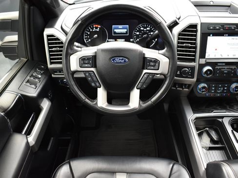 Used 2019 Ford F250 Platinum w/ Platinum Ultimate Package image 25