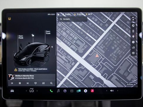 Used 2023 Tesla Model 3 Standard Range image 29