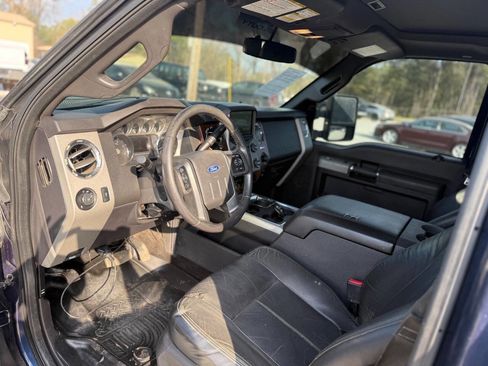 Used 2015 Ford F250 Lariat w/ Lariat Ultimate Package image 14