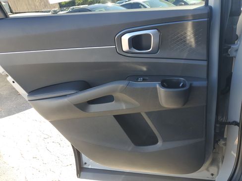 New 2026 Kia Sorento S image 13