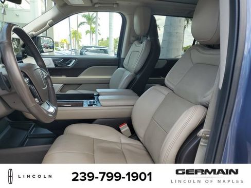 Certified 2022 Lincoln Navigator Reserve AWD/4WD image 19