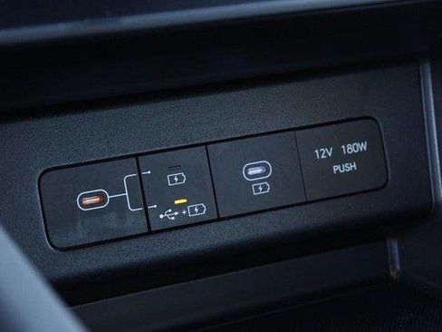 Used 2025 Hyundai Sonata SEL FWD image 15