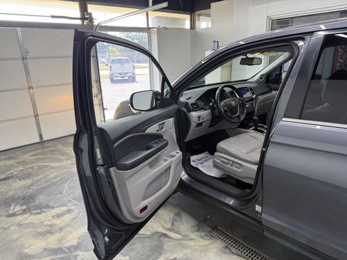 Used 2016 Honda Pilot EX-L image 8