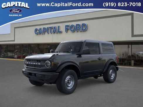 New 2026 Ford Bronco Base image 1