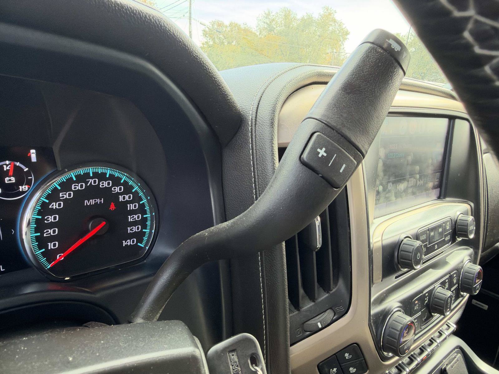 Used 2018 GMC Sierra 1500 Denali w/ Denali Ultimate Package AWD/4WD image 21