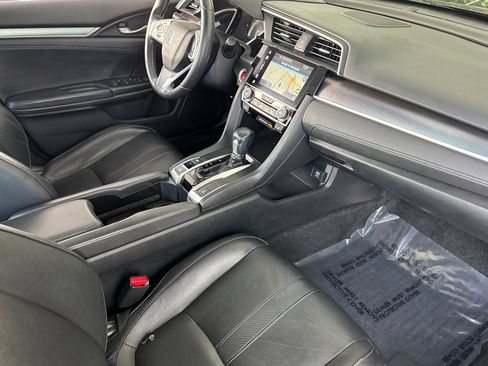 Used 2016 Honda Civic Touring image 33