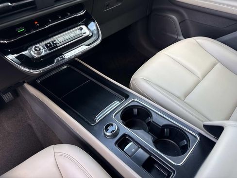 Certified 2023 Lincoln Corsair FWD image 25