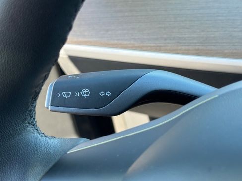 Used 2023 Tesla Model 3 Standard Range image 31