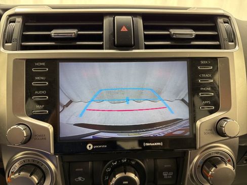 Used 2024 Toyota 4Runner SR5 image 29