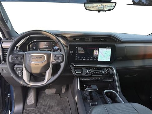 Used 2024 GMC Sierra 1500 Denali w/ Denali Reserve Package image 10