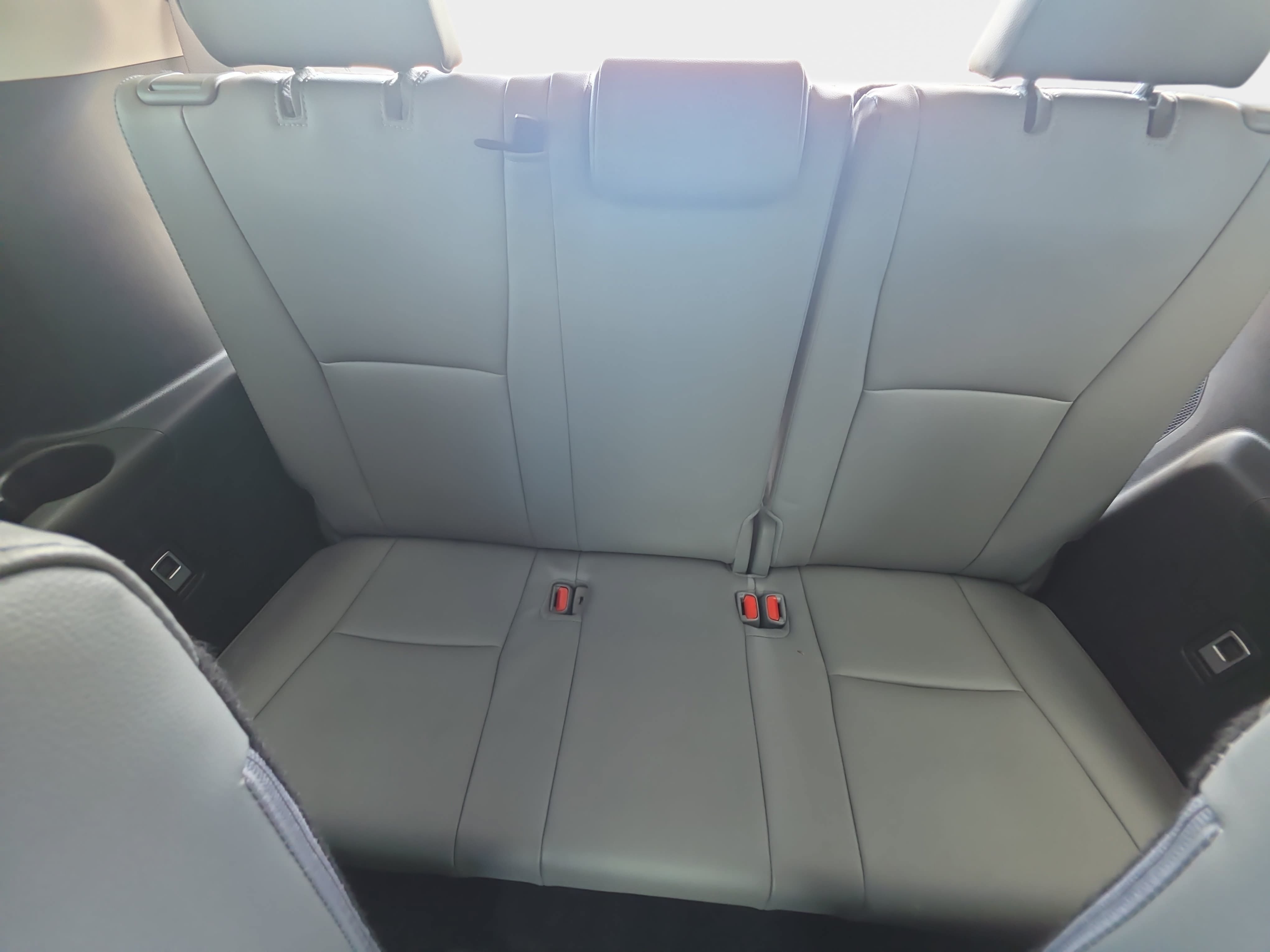 Used 2025 Toyota Highlander Platinum AWD/4WD image 12