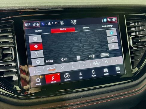 Used 2023 Dodge Durango GT image 31