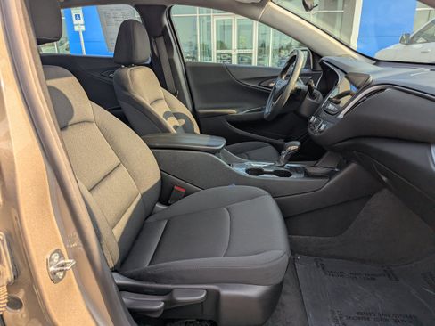 Certified 2024 Chevrolet Malibu LT FWD image 37