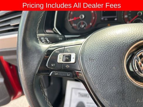 Used 2019 Volkswagen Jetta R-Line FWD image 8