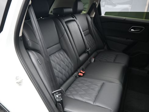 New 2026 Nissan Rogue Platinum w/ Platinum Premium Package image 14