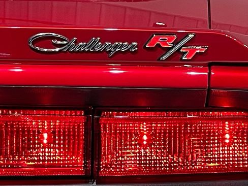 Used 2010 Dodge Challenger R/T RWD image 44