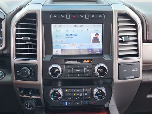 Used 2020 Ford F250 King Ranch w/ King Ranch Ultimate Package AWD/4WD image 17
